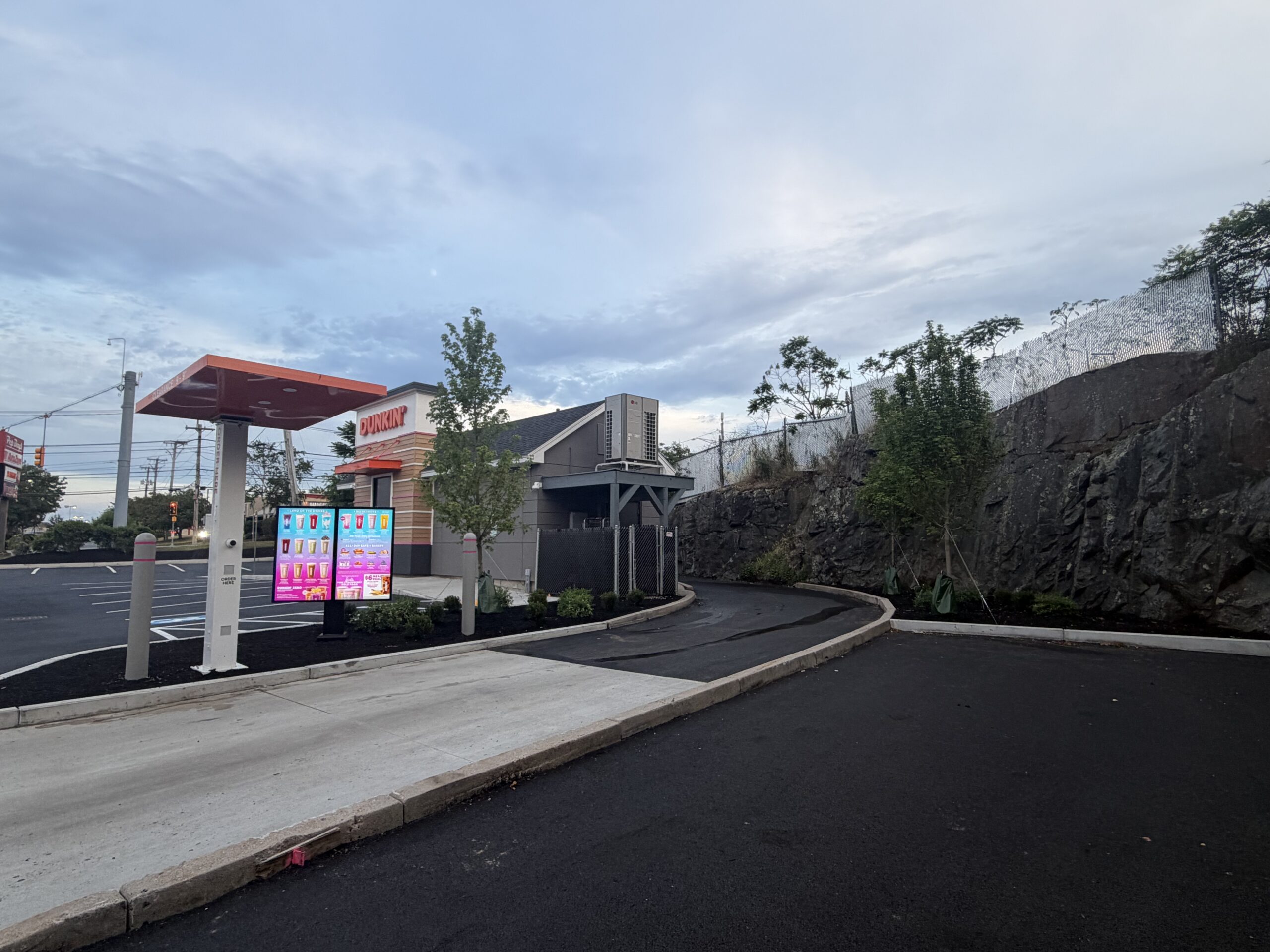 exterior drive thru landscape